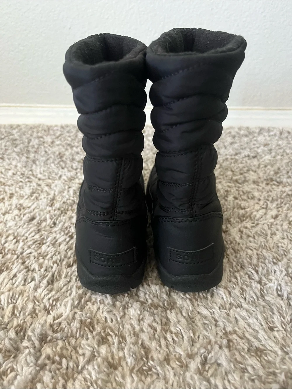 Sorel Black Quilted Slip-On Winter Boots in Black Children Size 11 NWOT